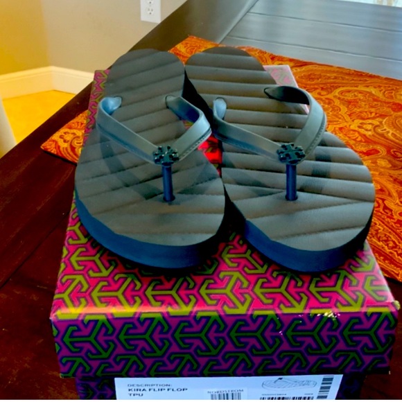Tory Burch Kira Flip Flops in Deep green, NIB - Picture 2 of 5